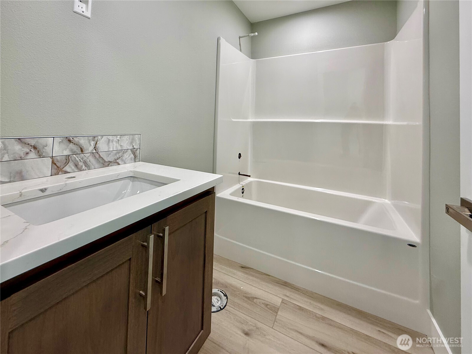 684 Lake Island Avenue SE Ocean Shores WA 98569