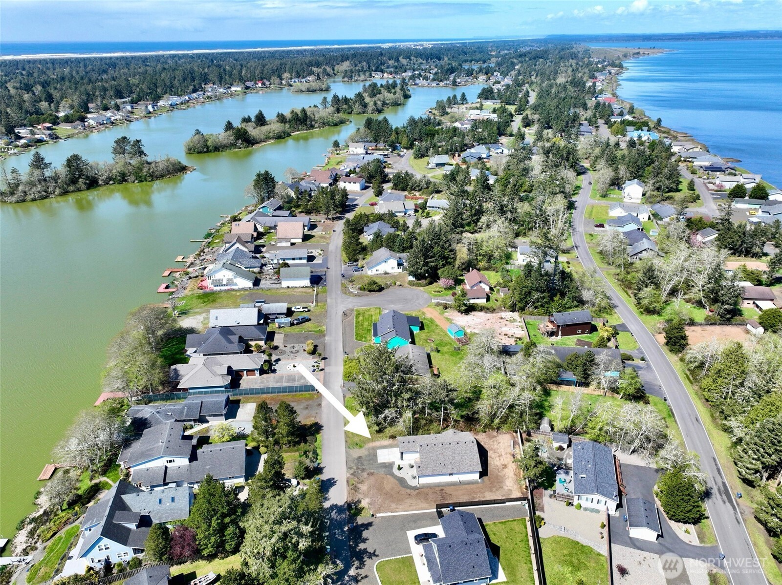 684 Lake Island Avenue SE Ocean Shores WA 98569