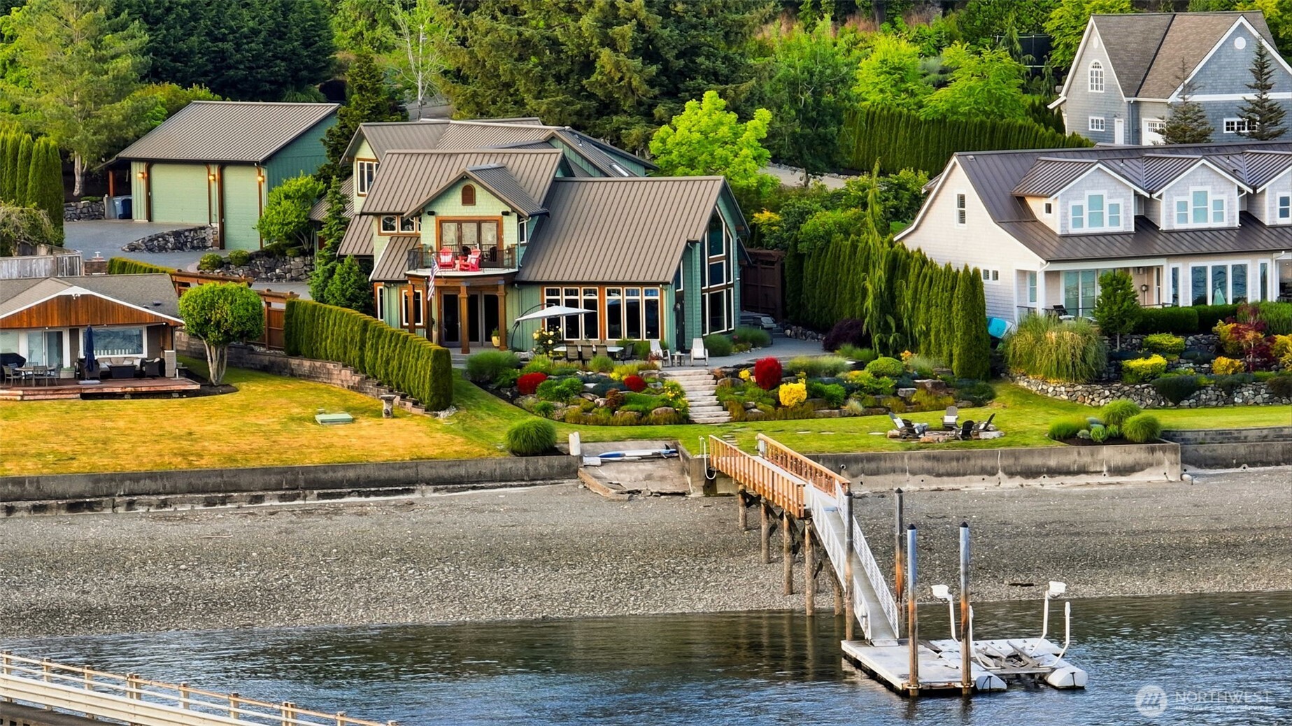 8014 Warren Drive NW Gig Harbor WA 98335
