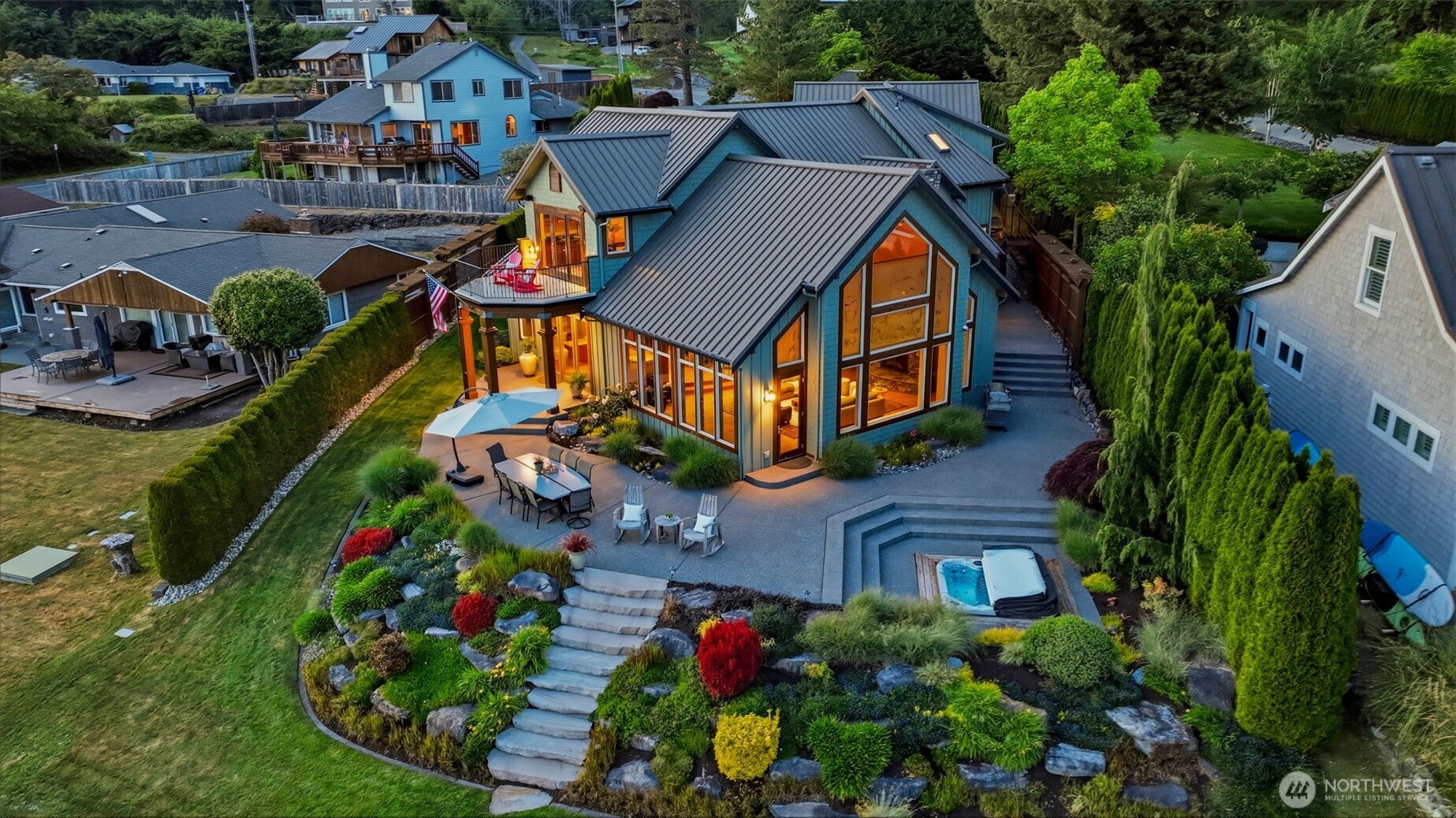 8014 Warren Drive NW Gig Harbor WA 98335