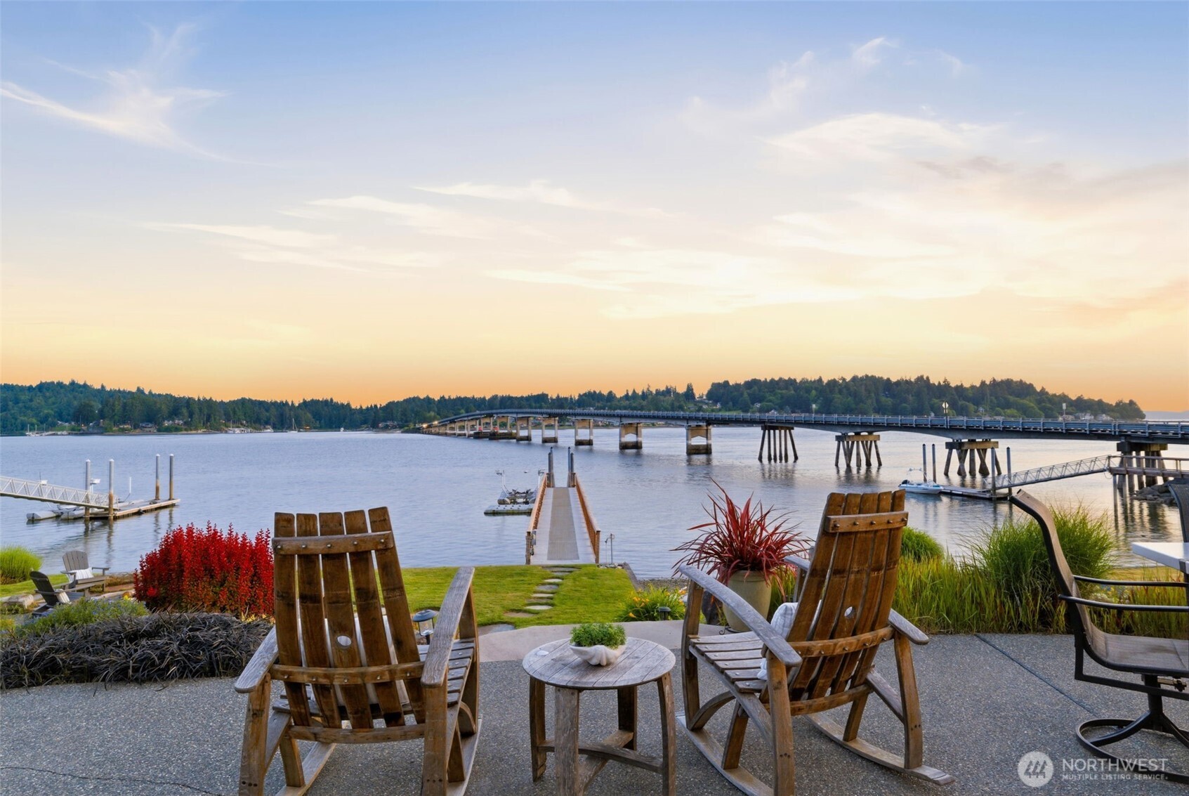8014 Warren Drive NW Gig Harbor WA 98335