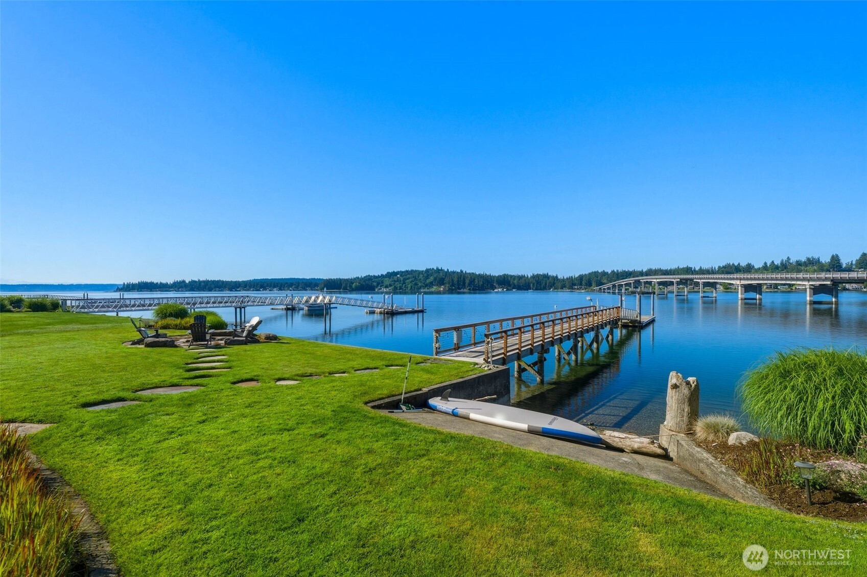 8014 Warren Drive NW Gig Harbor WA 98335