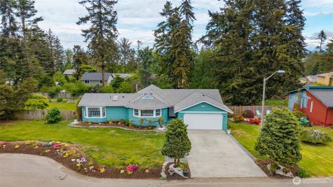 1974 Fiver Place Oak Harbor WA 98277