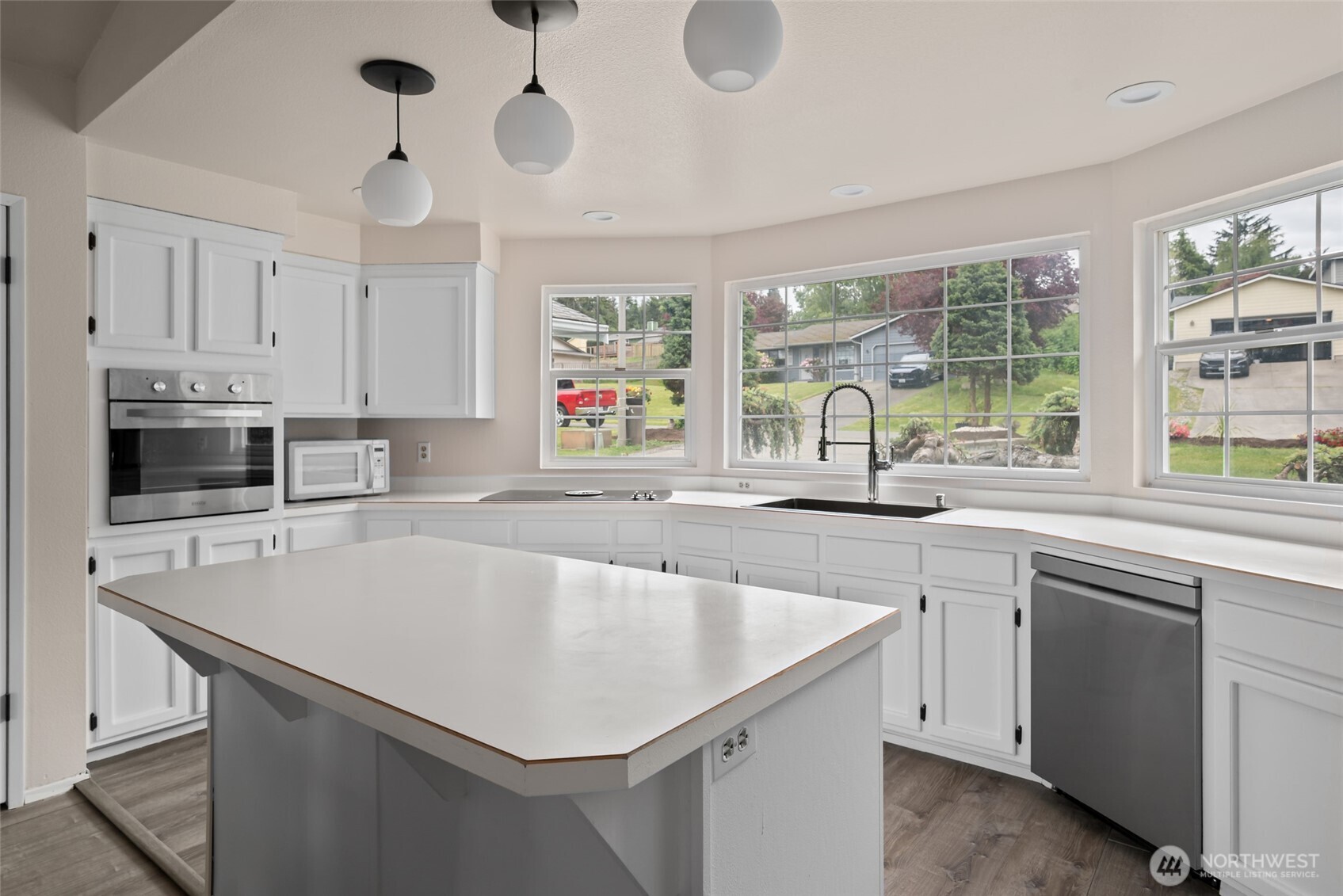 1974 Fiver Place Oak Harbor WA 98277