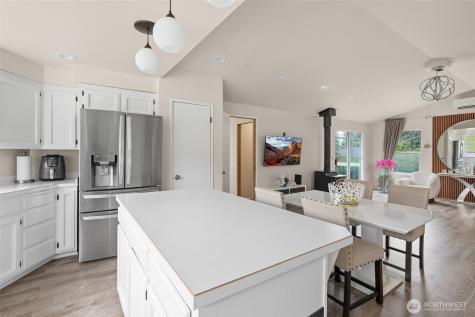 1974 Fiver Place Oak Harbor WA 98277