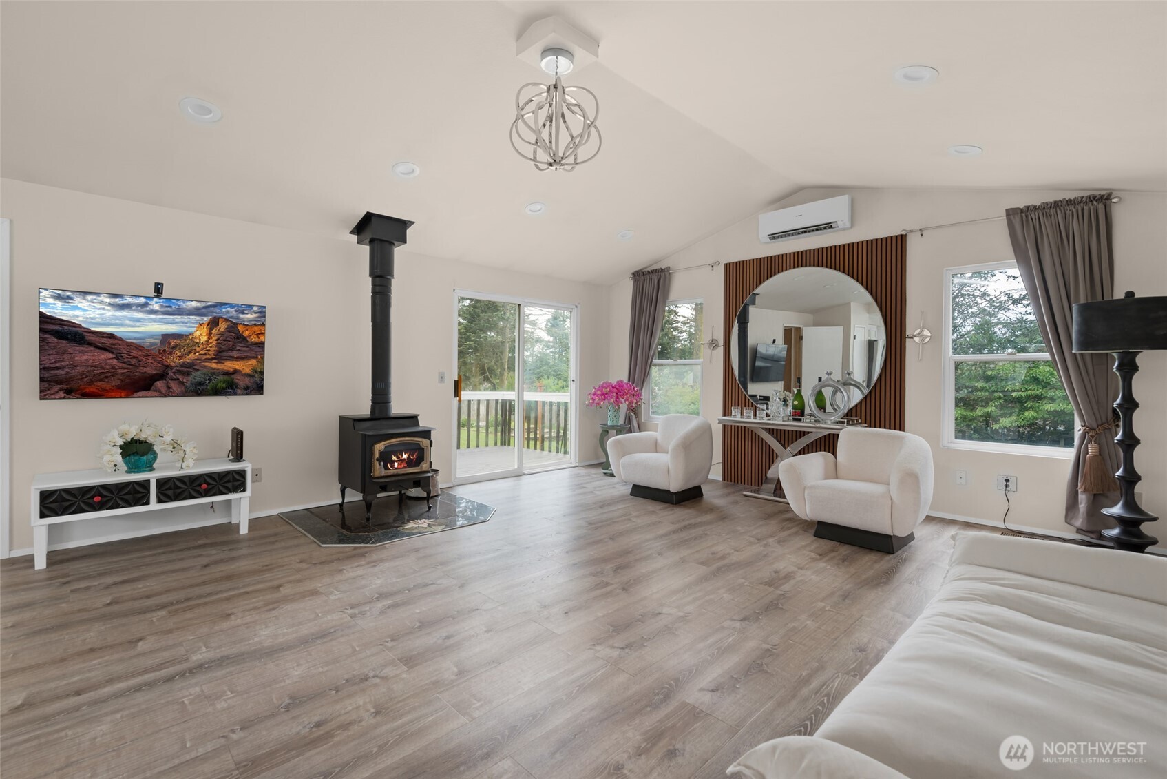 1974 Fiver Place Oak Harbor WA 98277