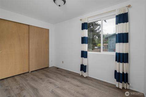 1974 Fiver Place Oak Harbor WA 98277
