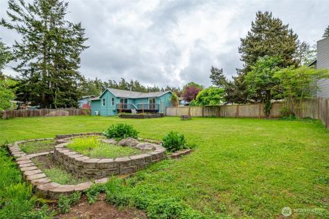 1974 Fiver Place Oak Harbor WA 98277