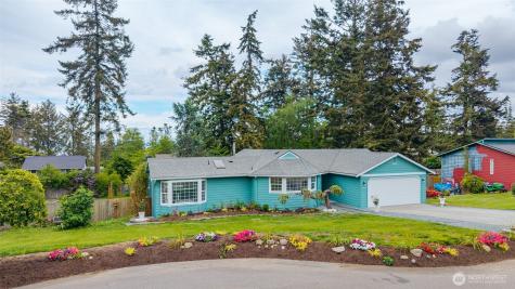 1974 Fiver Place Oak Harbor WA 98277