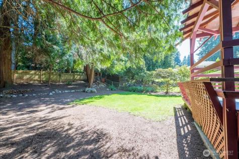 14828 Ashworth Avenue N Shoreline WA 98133