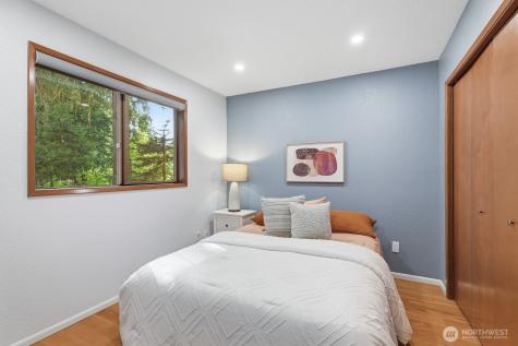 19816 233rd Avenue NE Woodinville WA 98077