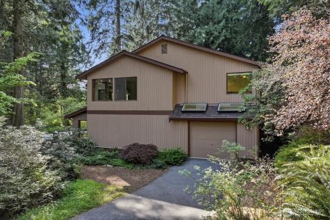 19816 233rd Avenue NE Woodinville WA 98077