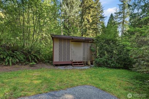 19816 233rd Avenue NE Woodinville WA 98077