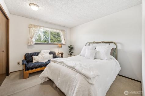 12009 239th Avenue Court E Buckley WA 98321