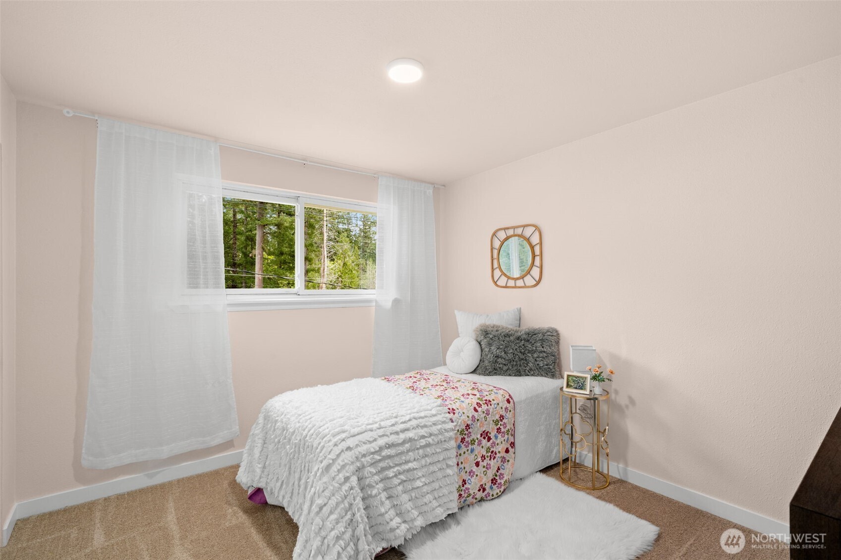 4631 E Grapeview Loop Road Allyn WA 98524