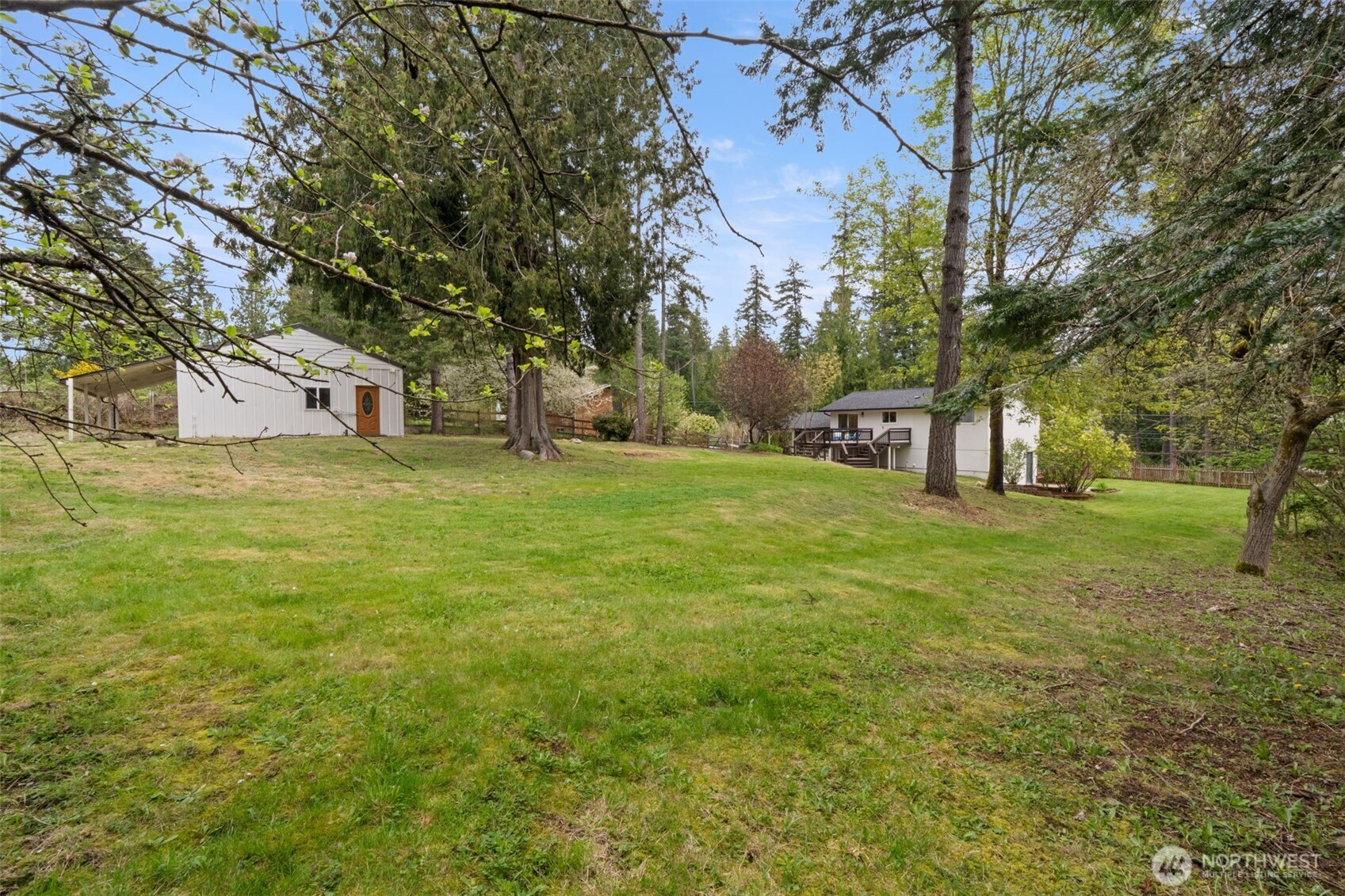 4631 E Grapeview Loop Road Allyn WA 98524