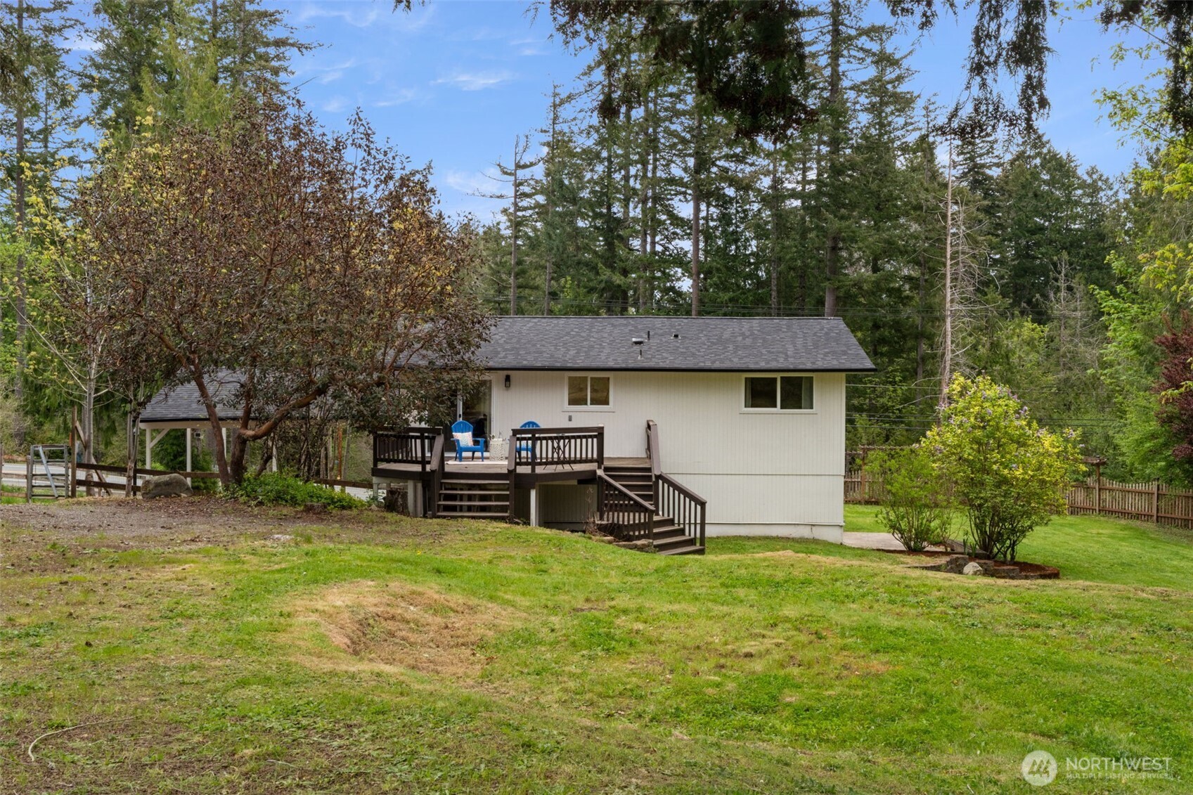 4631 E Grapeview Loop Road Allyn WA 98524