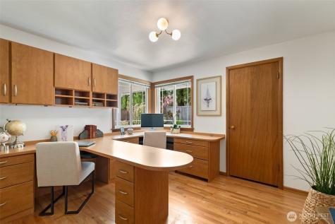 16526 37th Avenue NE Lake Forest Park WA 98155