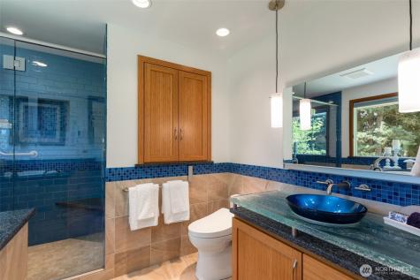 16526 37th Avenue NE Lake Forest Park WA 98155