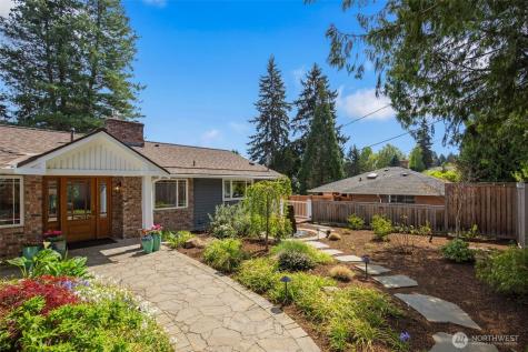 16526 37th Avenue NE Lake Forest Park WA 98155