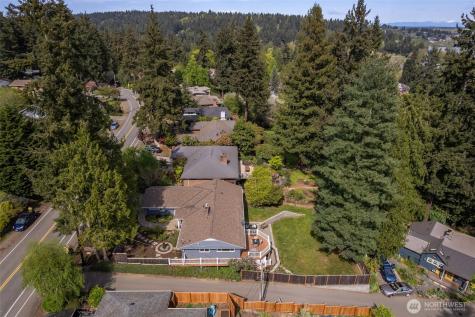 16526 37th Avenue NE Lake Forest Park WA 98155