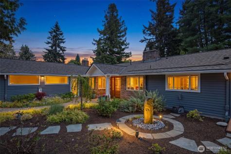 16526 37th Avenue NE Lake Forest Park WA 98155