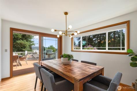 16526 37th Avenue NE Lake Forest Park WA 98155
