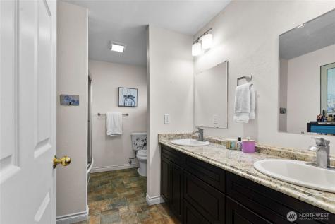 1029 S 289th Street Federal Way WA 98003