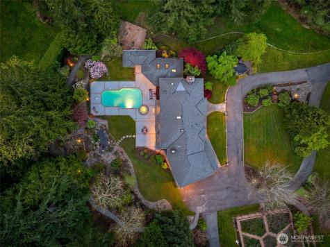 21520 SE 13th Place Sammamish WA 98075