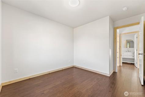 428 Castle Avenue Winthrop WA 98862