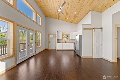 428 Castle Avenue Winthrop WA 98862