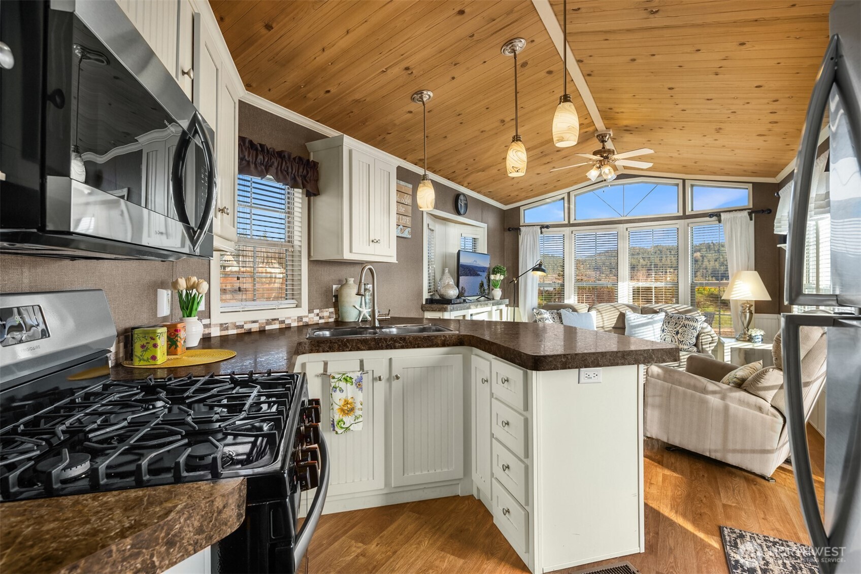 181 Portage Way Port Hadlock WA 98339