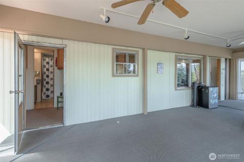 12220 S Lakeshore Road Chelan WA 98816