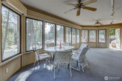 12220 S Lakeshore Road Chelan WA 98816