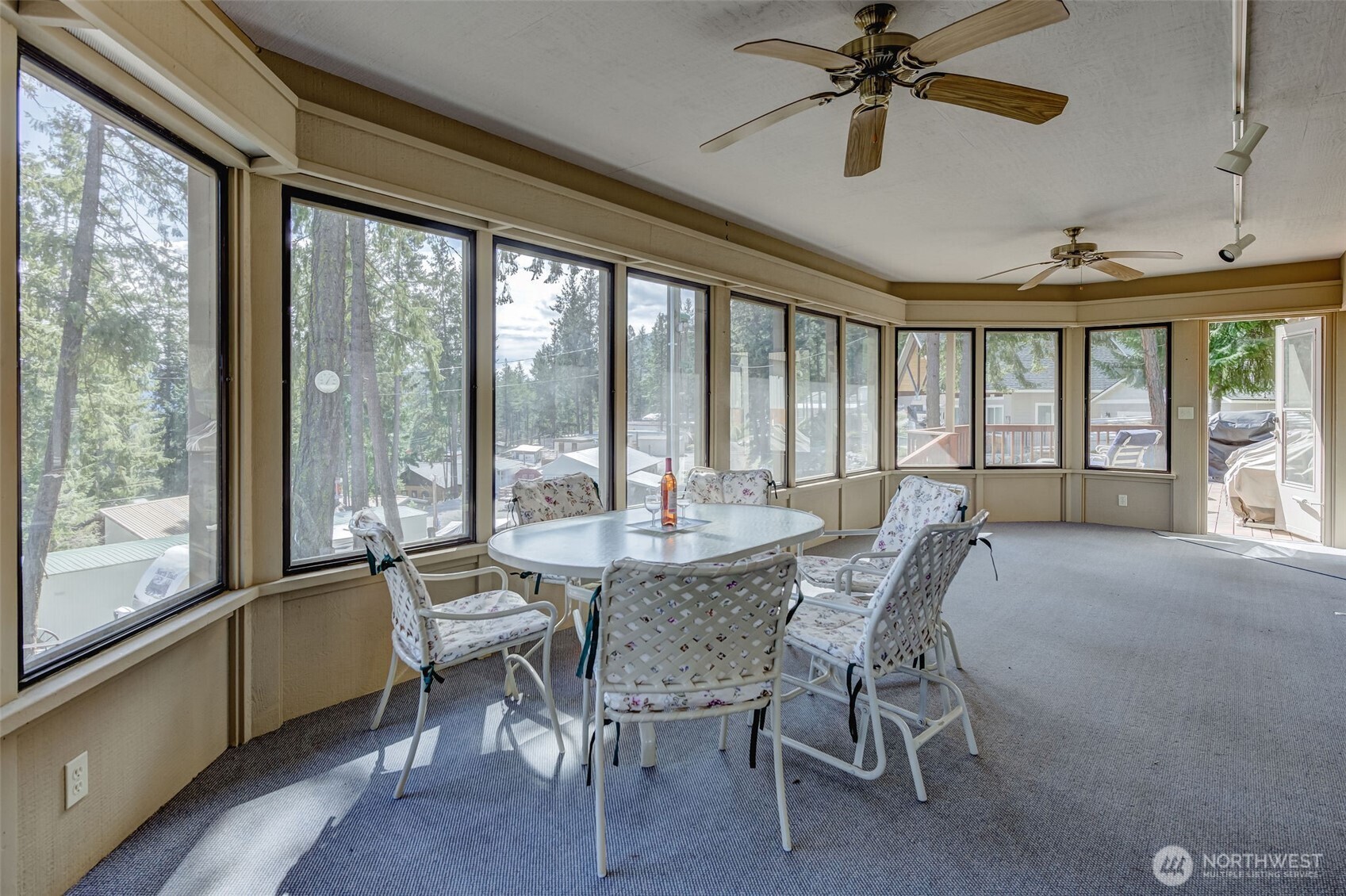 12220 S Lakeshore Road Chelan WA 98816