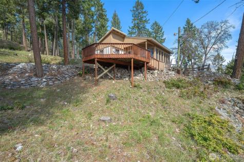 12220 S Lakeshore Road Chelan WA 98816