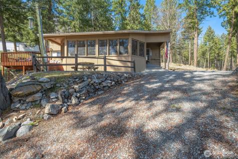 12220 S Lakeshore Road Chelan WA 98816
