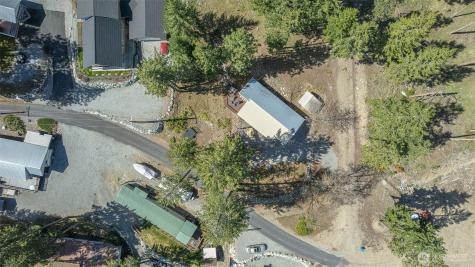 12220 S Lakeshore Road Chelan WA 98816