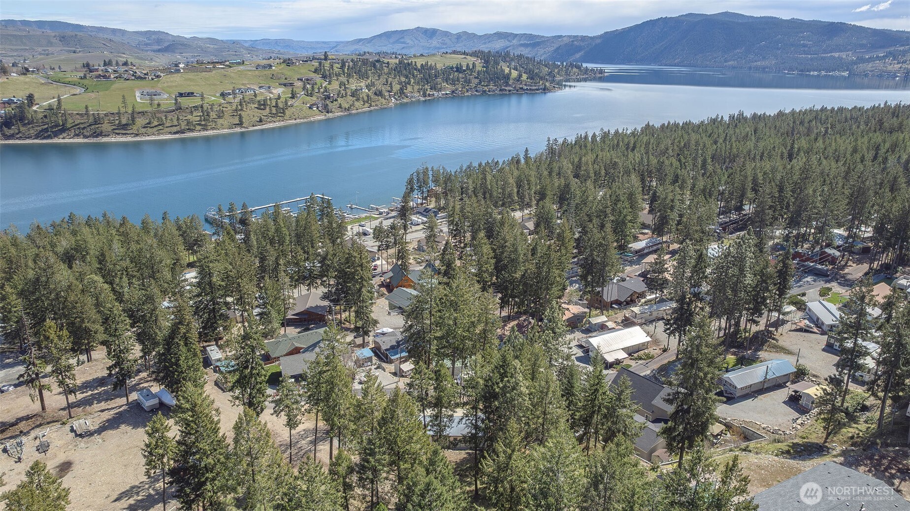 12220 S Lakeshore Road Chelan WA 98816