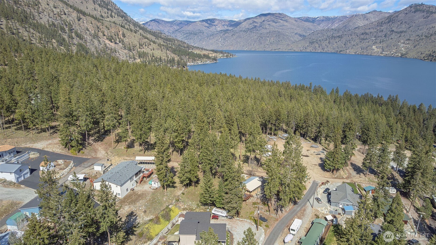 12220 S Lakeshore Road Chelan WA 98816