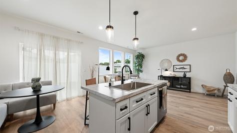3541 W 6th Place Kennewick WA 99336