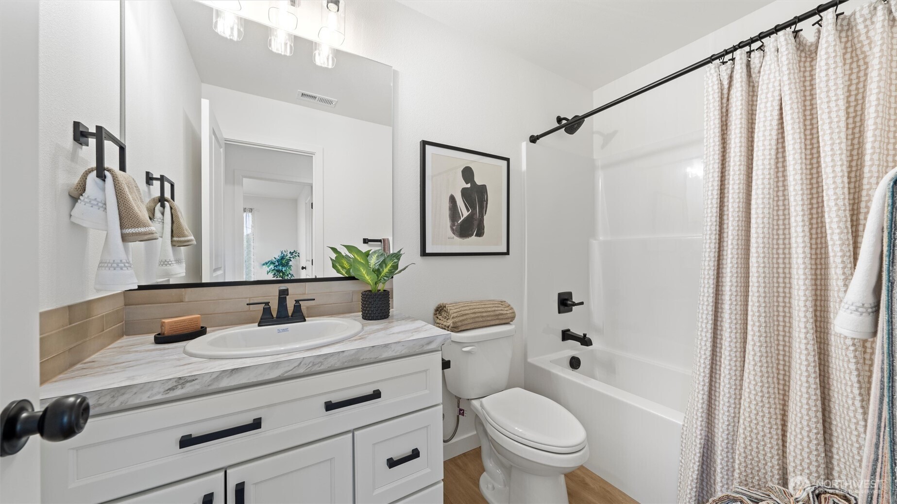 3541 W 6th Place Kennewick WA 99336