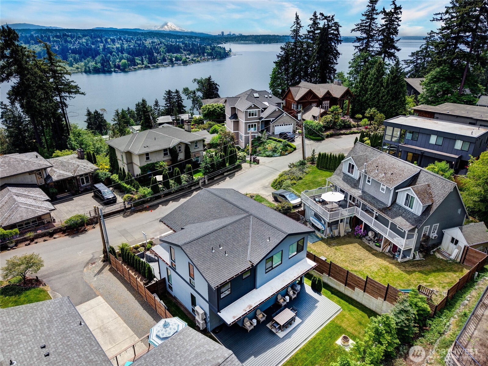 11855 89th Place NE Kirkland WA 98034