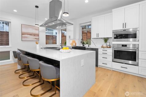 11855 89th Place NE Kirkland WA 98034