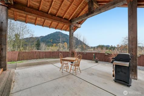46914 286th Avenue SE Enumclaw WA 98022