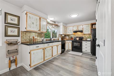 46914 286th Avenue SE Enumclaw WA 98022