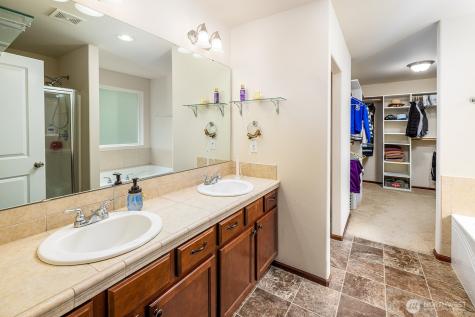 5612 116th Street NE Marysville WA 98271