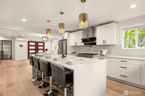 4326 NE 44th Street Seattle WA 98105