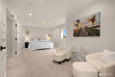 4326 NE 44th Street Seattle WA 98105