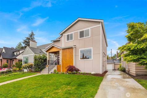 4326 NE 44th Street Seattle WA 98105